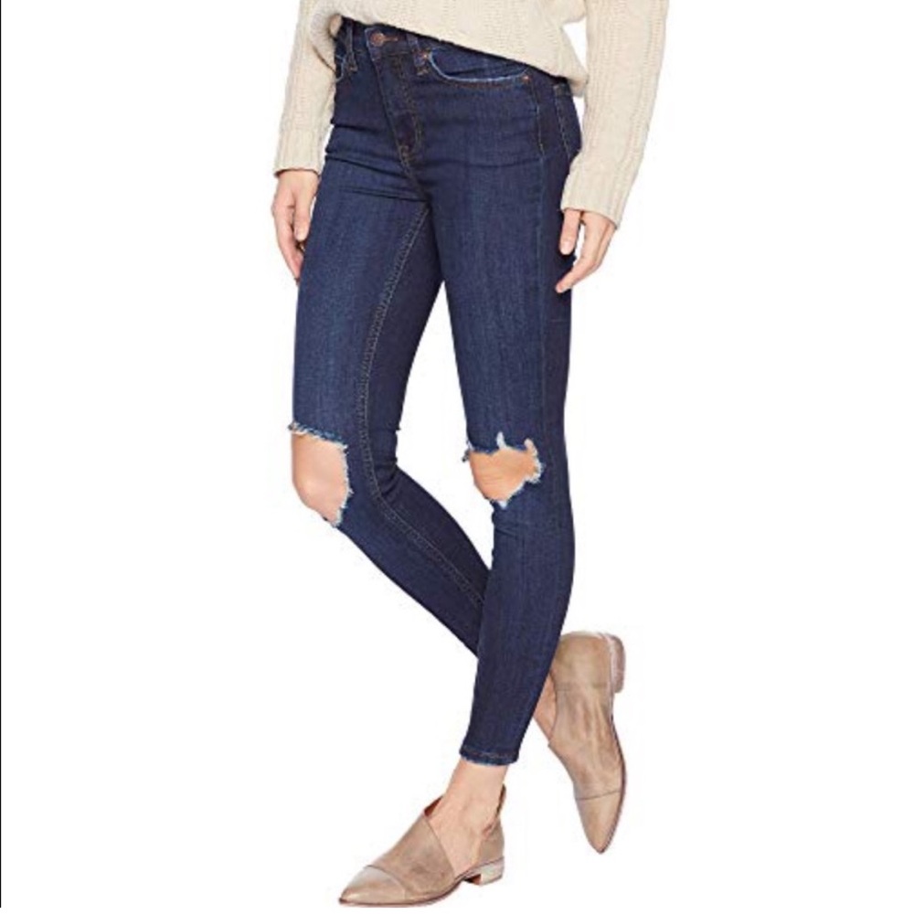 Free People Busted Knee Skinny Jeans - 28